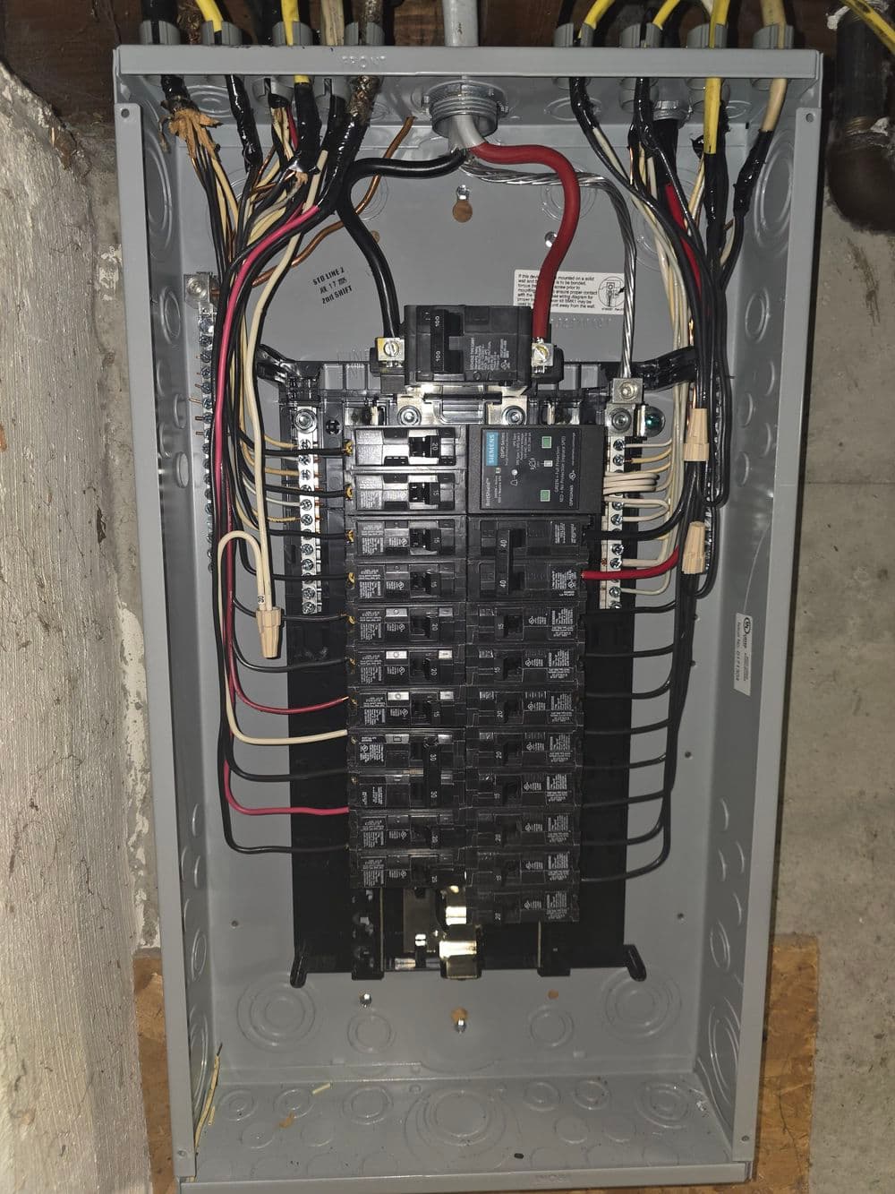 Gallery photos for Reliable Electrical Panel and Meter Installations in Kansas City: Image #2